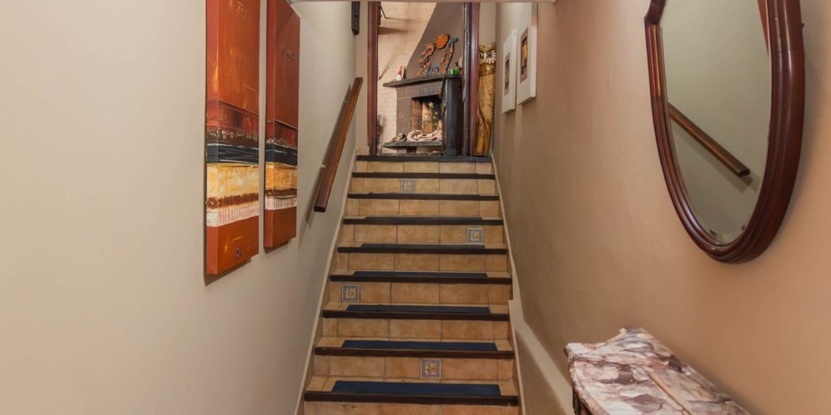 380e5e78-792d-4a3e-8a8a-a50cad3ccd3c